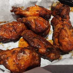 Wise Guys Pizzeria - Wings
