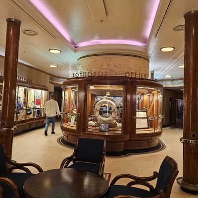 Promenade Cafe by null