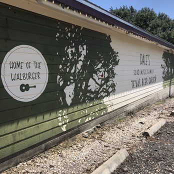 Dale's Essenhaus - Rearsurant - Burgers Near Me - Georgetown, Texas