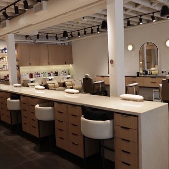 Salon Créer & Med Spa - Luxury Full-Service Beauty Salon & Med Spa Offering Hair, Nail, Skin Care, and Wellness Services. - Hair Salons Near Me - Glendale, California Salon Créer & Med Spa - Luxury Full-Service Beauty Salon & Med Spa Offering Hair, Nail, Skin Care, and Wellness Services. - Hair Salons Near Me - Glendale, California