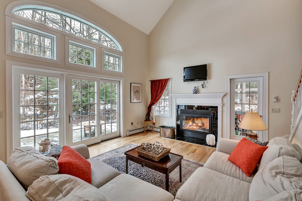 SNYDER DONEGAN REAL ESTATE GROUP Updated June 2024 23 S Main St