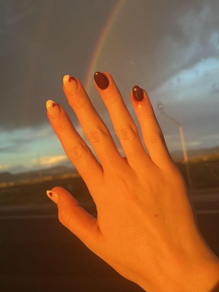 Pearl Nails & Spa Logo