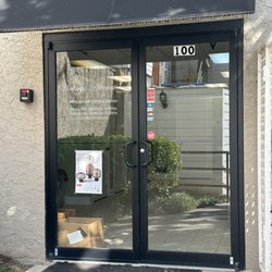 Vinings Alterations - Front of the store.
