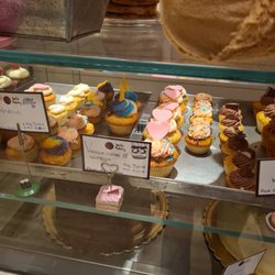 Vanilla Bakery - More cupcakes