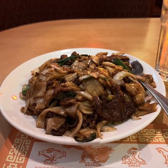 Fortune Palace - The Beef Chow Fun no bean sprouts! - Chinese Near Me - Sparks, Nevada Fortune Palace - The Beef Chow Fun no bean sprouts! - Chinese Near Me - Sparks, Nevada
