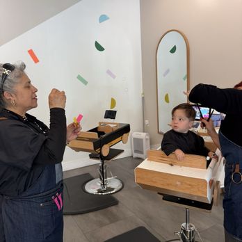 Sit Still - Kids Hair Salons Near Me - Fort Lauderdale, Florida Sit Still - Kids Hair Salons Near Me - Fort Lauderdale, Florida