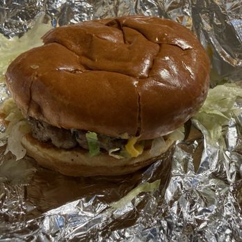 Dengeos - Cheeseburger - Italian Near Me - Glenview, Illinois