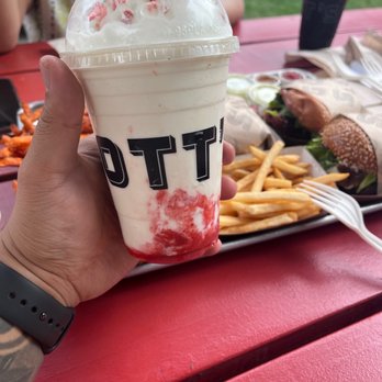 Gotts Roadside - Burgers Near Me - Napa, California Gotts Roadside - Burgers Near Me - Napa, California