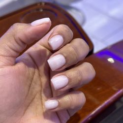 Ohlala Nail Bar - Fill with white powder!