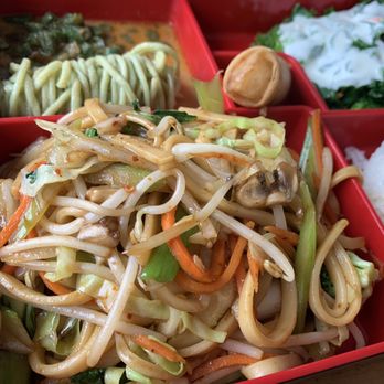 Trendy Vegan - Bento box with noodles - Vegan Near Me - Houston, Texas Trendy Vegan - Bento box with noodles - Vegan Near Me - Houston, Texas
