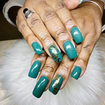 Maui Nails - Nail Salons Near Me - Dickinson, Texas