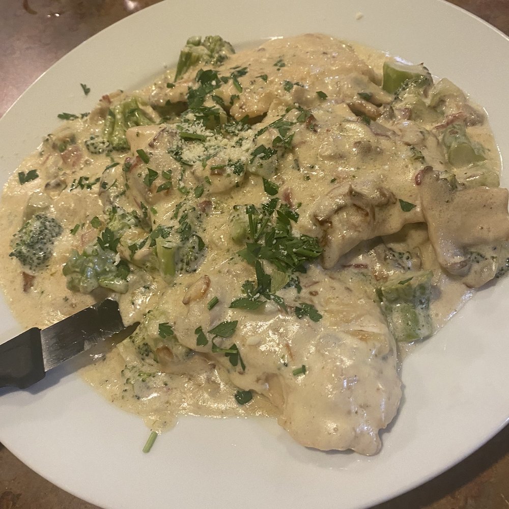 La Casa Bella - Chicken - Italian Near Me - Brooklyn, New York