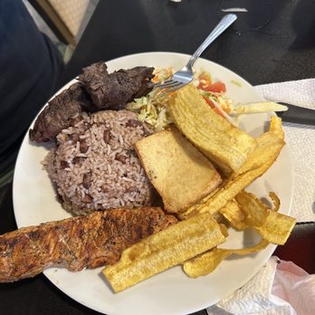 Mama Lupys - a plate of food on a table - Nicaraguan Near Me - Dallas, Texas Mama Lupys - a plate of food on a table - Nicaraguan Near Me - Dallas, Texas