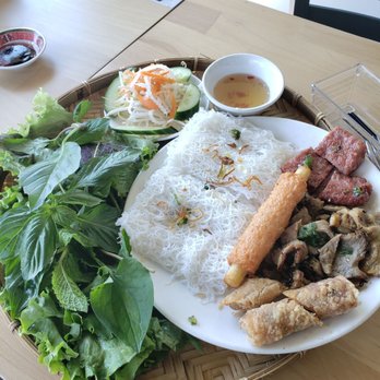 La Maison Da Nang - #37 Banh Hoi - Vietnamese Near Me - Vancouver, British Columbia La Maison Da Nang - #37 Banh Hoi - Vietnamese Near Me - Vancouver, British Columbia