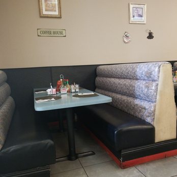 Jamms Restaurant - Booth - Breakfast & Brunch Near Me - Las Vegas, Nevada Jamms Restaurant - Booth - Breakfast & Brunch Near Me - Las Vegas, Nevada