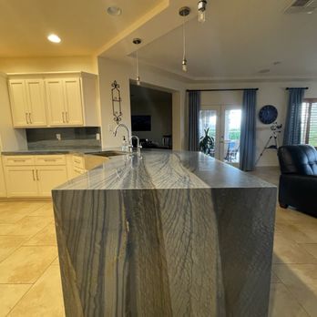 Renovo Remodeling - General Contractors Near Me