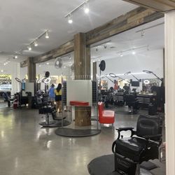 5 O'Clock Barbershop