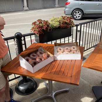 Underground Donut Tour - Food Tours Near Me - Chicago, Illinois Underground Donut Tour - Food Tours Near Me - Chicago, Illinois