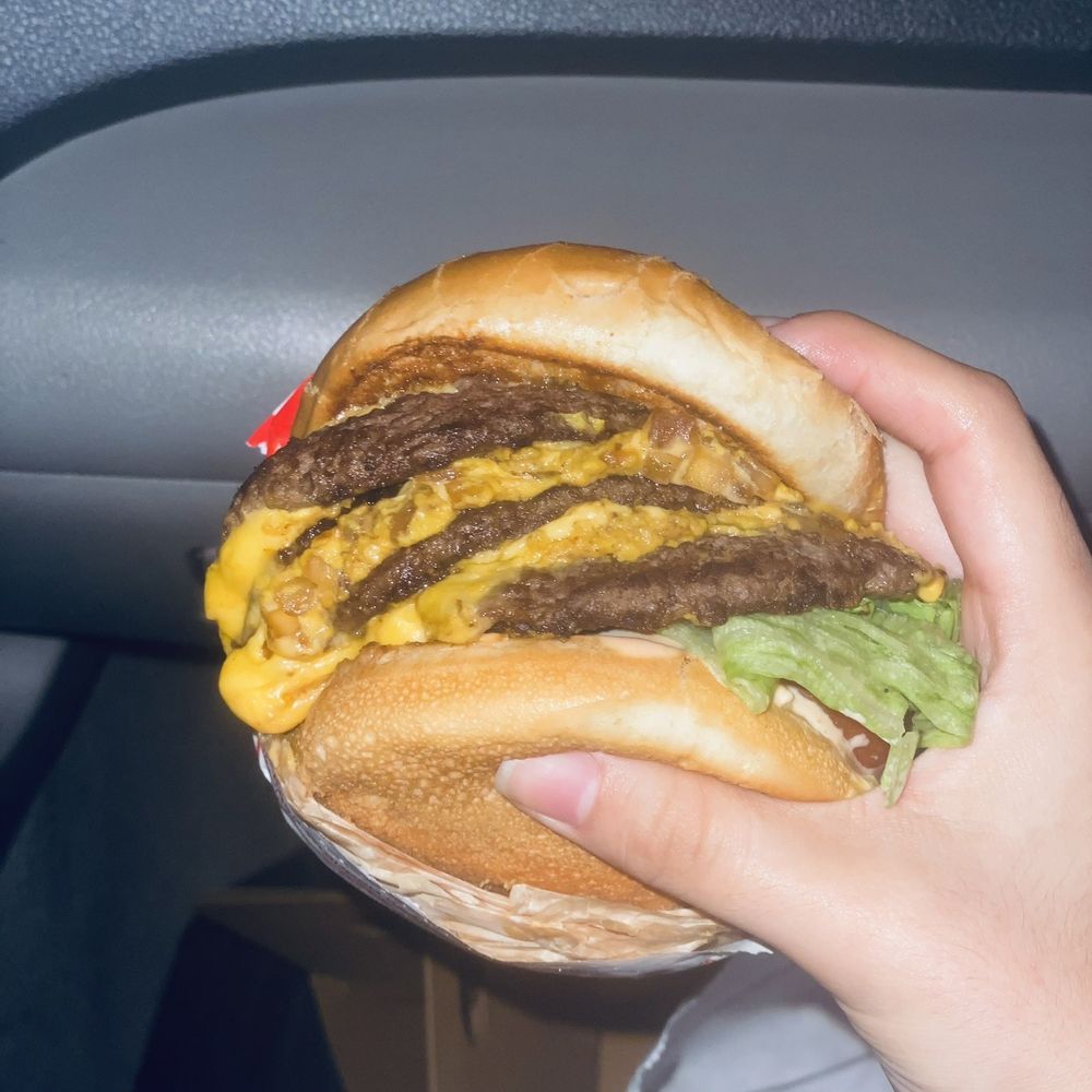In-N-Out Burger - Yummy - Burgers Near Me - South Gate, California In-N-Out Burger - Yummy - Burgers Near Me - South Gate, California