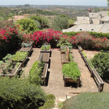 ProGrow Organics - Gardeners Near Me ProGrow Organics - Gardeners Near Me
