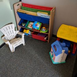 Mr Laundromat - Kids corner.