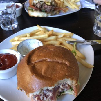 The Bistro - Seafood Near Me - Kilauea, Hawaii