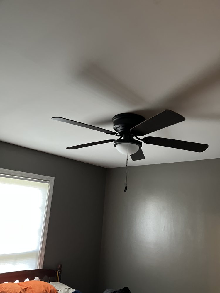 Slide of Reynolds Painting & Home Improvement