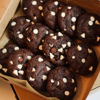 Queen Bee Bakery - Triple chocolate - Bakeries Near Me - Houston, Texas Queen Bee Bakery - Triple chocolate - Bakeries Near Me - Houston, Texas