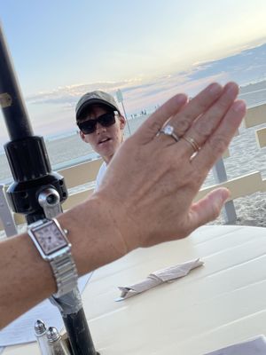 Mimo's Jewelry and Watches by null