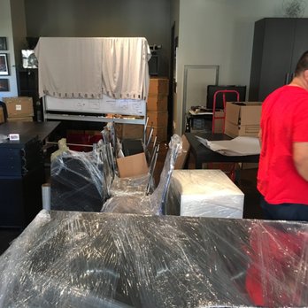Rocket Moving Company - Movers Near Me - Austin, Texas Rocket Moving Company - Movers Near Me - Austin, Texas