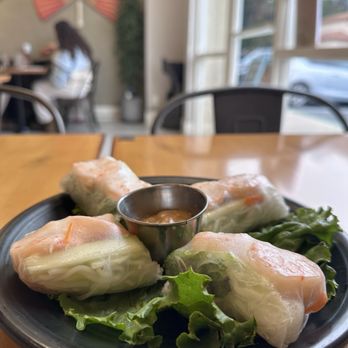 Viet Nom - Shrimp spring rolls - Vietnamese Near Me - San Diego, California