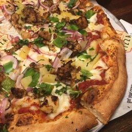 Jamaican jerk chicken pizza Jamaican jerk chicken pizza