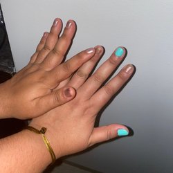 Marina Salón Spa - Mani