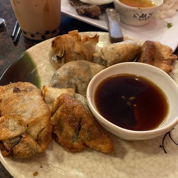 Sister Noodle House - Pan fried veggies dumplings - Vietnamese Near Me - Key West, Florida Sister Noodle House - Pan fried veggies dumplings - Vietnamese Near Me - Key West, Florida