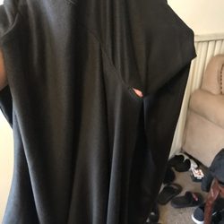 Laura’s Boutique - Dress with hole