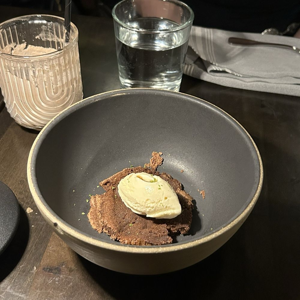 Matilda - Chocolate dessert - Mexican Near Me - Chicago, Illinois Matilda - Chocolate dessert - Mexican Near Me - Chicago, Illinois
