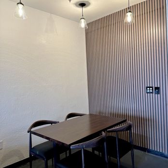 The Urban Pearl - Seatings - Coffee & Tea Near Me - Fresno, California The Urban Pearl - Seatings - Coffee & Tea Near Me - Fresno, California