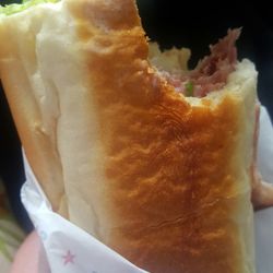 Jimmy John's - Quick and easy meal on the go. 21 minutes order to delivery.