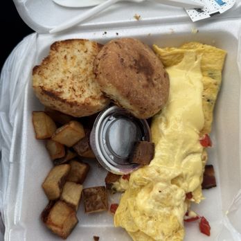 Thyme Square Cafe - Cafe Latte - Breakfast & Brunch Near Me - Quincy, Illinois