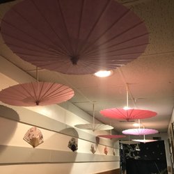 Sapporo Ramen & Grill - Cute umbrellas