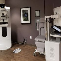 Solis Mammography