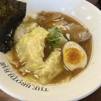 The Broth Bar - Wonton Soup - Ramen Near Me - Urban Honolulu, Hawaii The Broth Bar - Wonton Soup - Ramen Near Me - Urban Honolulu, Hawaii