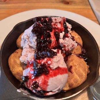 MacKenzie River Pizza Co. - Doc Holliday dessert - Pizza Near Me - Missoula, Montana