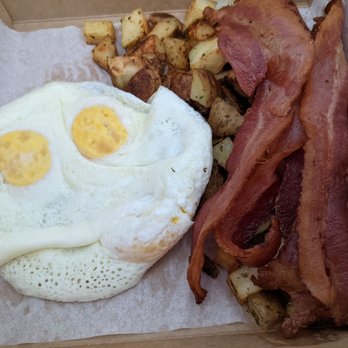 Sunny Morning - Eggs bacon and potatoes - Breakfast & Brunch Near Me - Toronto, Ontario Sunny Morning - Eggs bacon and potatoes - Breakfast & Brunch Near Me - Toronto, Ontario