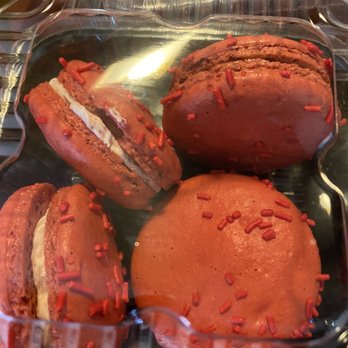 Despi Delite Bakery - strawberry macaroons - Donuts Near Me - Everett, Washington