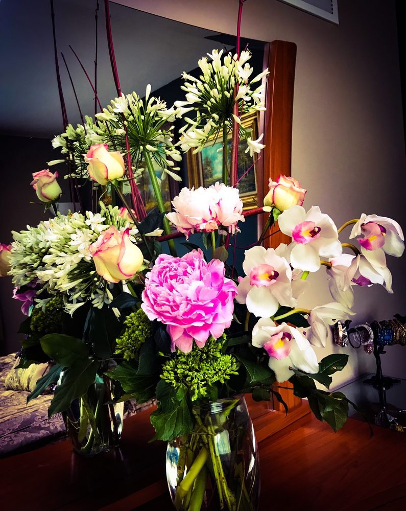 KAREN’S FLORAL EXPRESSIONS Updated September 2024 28 Photos & 33