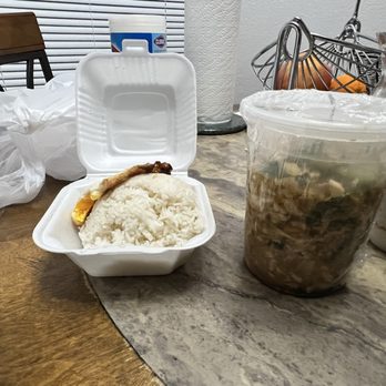 Meenas Thai Kitchen - Spicy Basil Leaves - Thai Near Me - Killeen, Texas Meenas Thai Kitchen - Spicy Basil Leaves - Thai Near Me - Killeen, Texas
