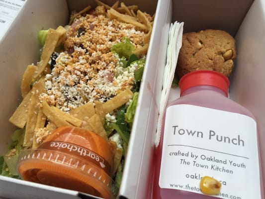 The Town Kitchen by null