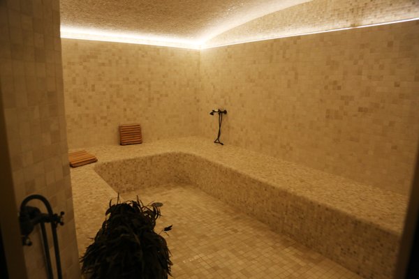 15.5.23 The South Kensington Club has now closed. by null