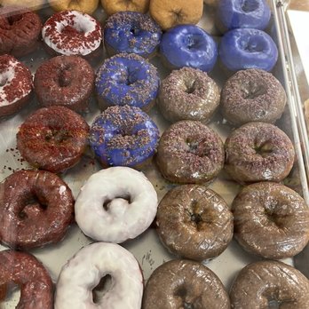 Manley's Donut Shop - Round & Round We Go - Donuts Near Me - San Jose, California